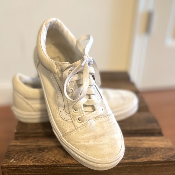 Vans all white for kids size 3 - Picture 1 of 4